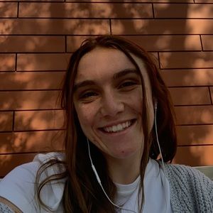 Meet your Posher, Rebecca